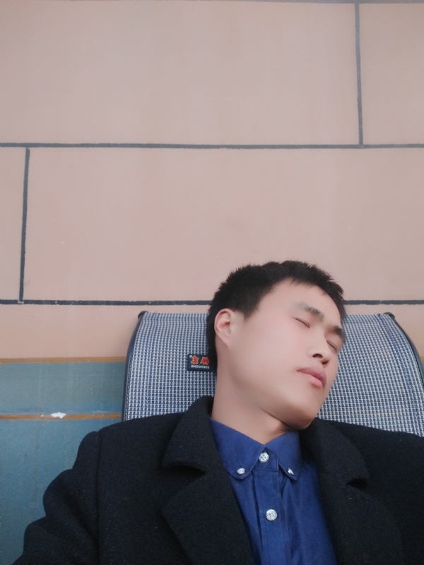 有钱爱情才能长久的第一张照片--建瓯交友网