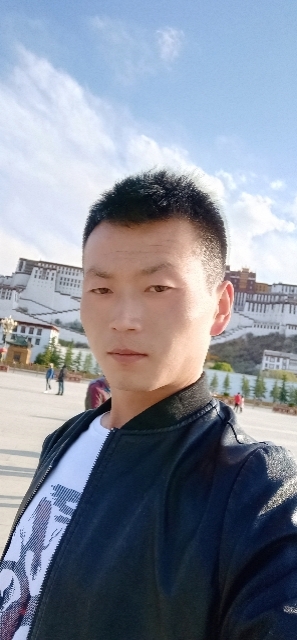 阳光下的小草的第一张照片--建瓯交友网