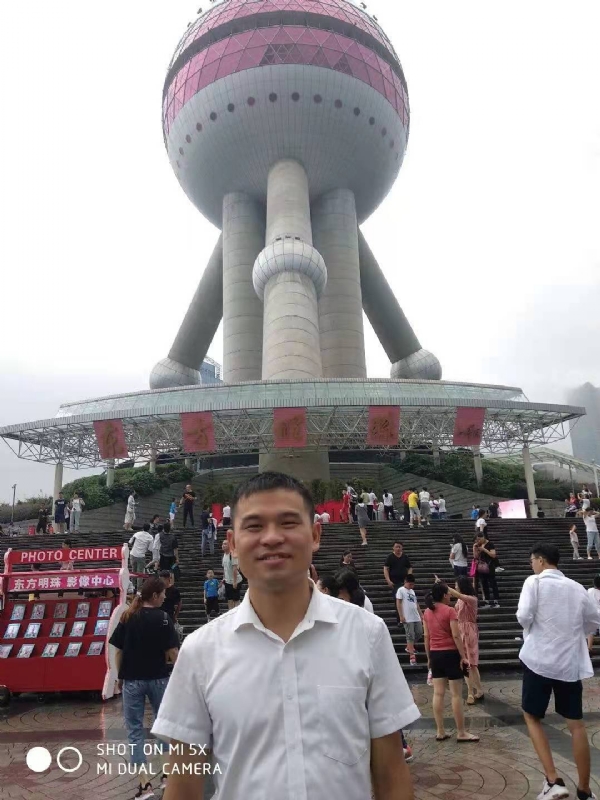 小猫吃老鼠的第一张照片--建瓯交友网