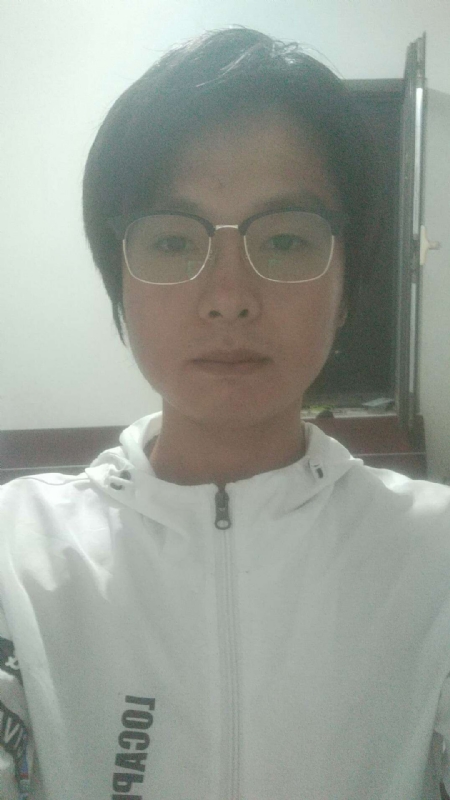 轻吻的第一张照片--建瓯交友网