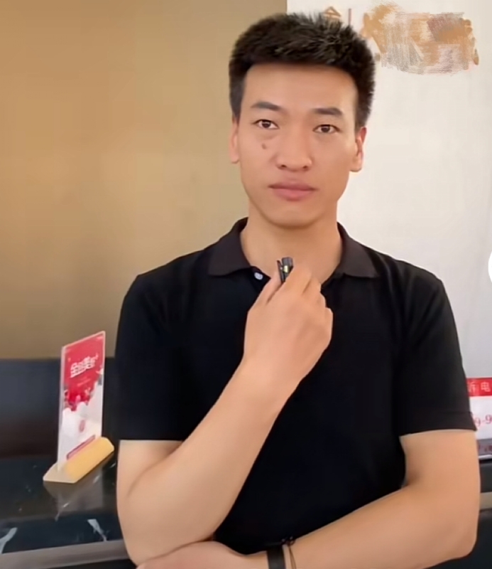 一杯梁白开的第一张照片--建瓯交友网