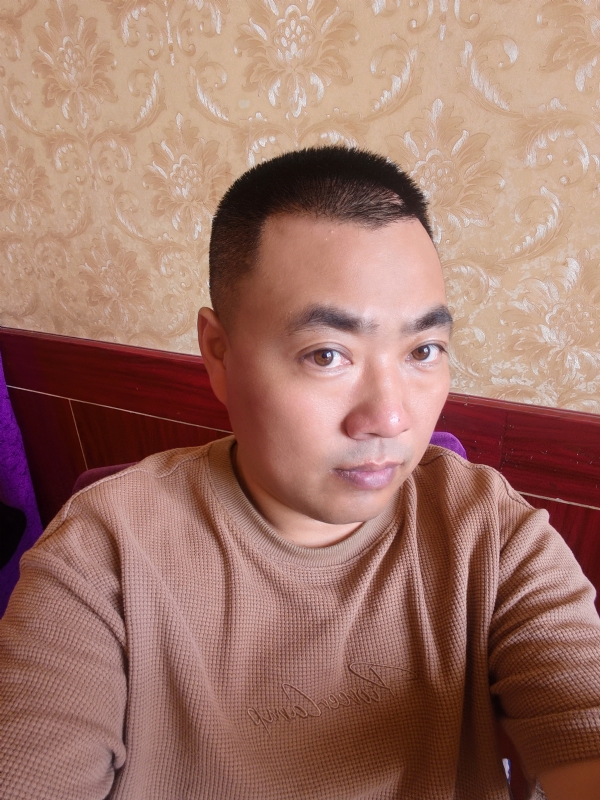 擦亮眼睛向前看的第二张照片--建瓯交友网